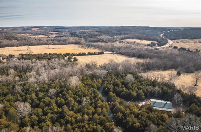 $1,000,000 | 6097 Highway 63, Houston, MO 65483