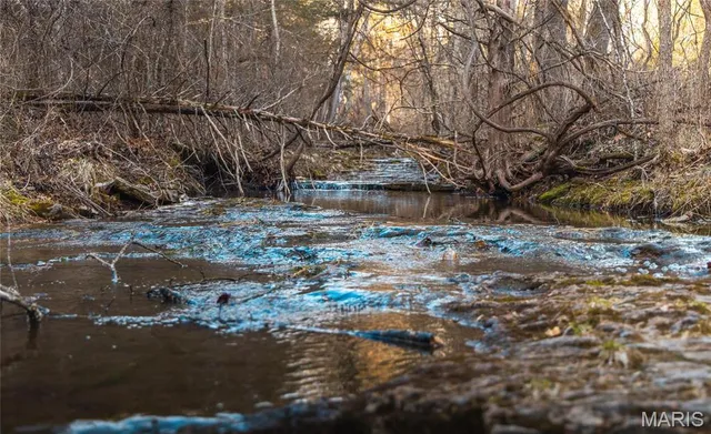 $1,000,000 | 6097 Highway 63, Houston, MO 65483