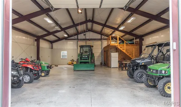 $1,000,000 | 6097 Highway 63, Houston, MO 65483