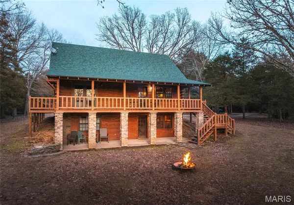 $1,000,000 | 6097 Highway 63, Houston, MO 65483