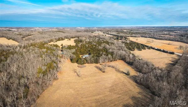 $1,000,000 | 6097 Highway 63, Houston, MO 65483