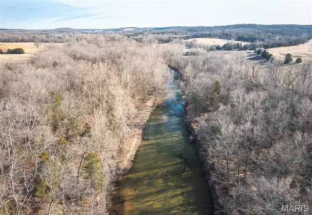 $1,000,000 | 6097 Highway 63, Houston, MO 65483