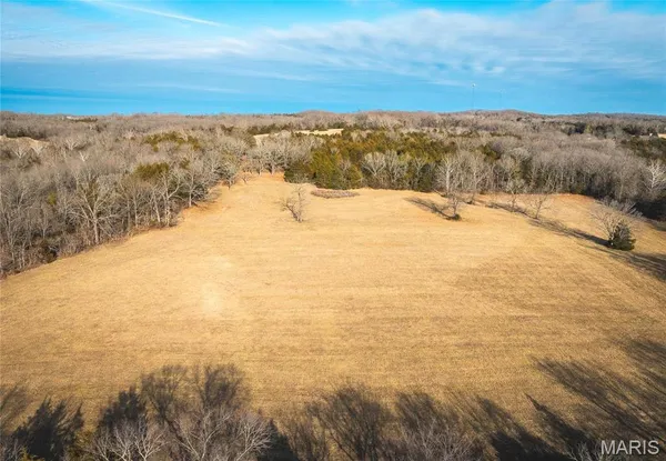 $1,000,000 | 6097 Highway 63, Houston, MO 65483