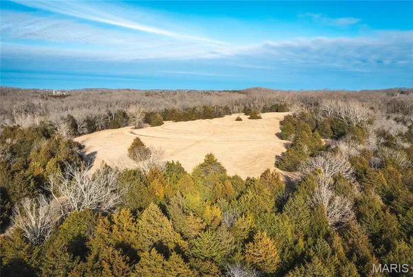 $1,000,000 | 6097 Highway 63, Houston, MO 65483