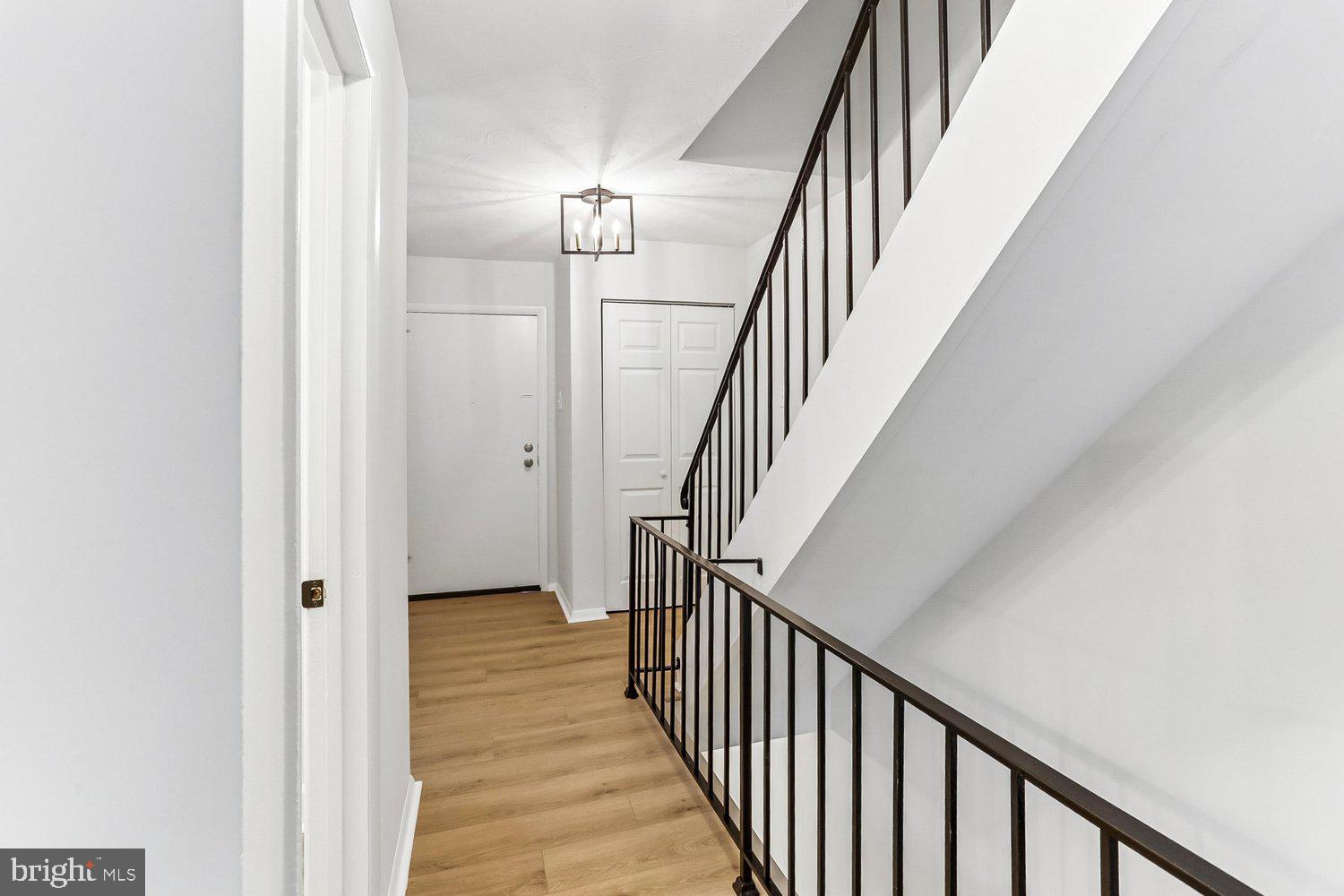 11191 Columbia Pike, Unit 41 Silver Spring, MD 20901 - Photo 10 of 52 Hall