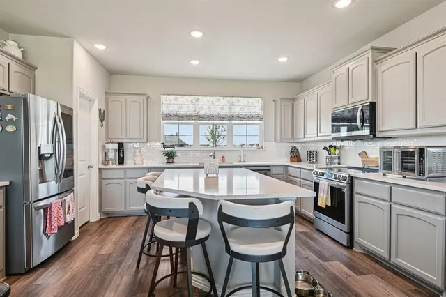 $459,850 | 2505 Southern Oak Trail, Terrell, TX 75161