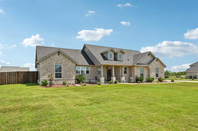 $459,850 | 2505 Southern Oak Trail, Terrell, TX 75161