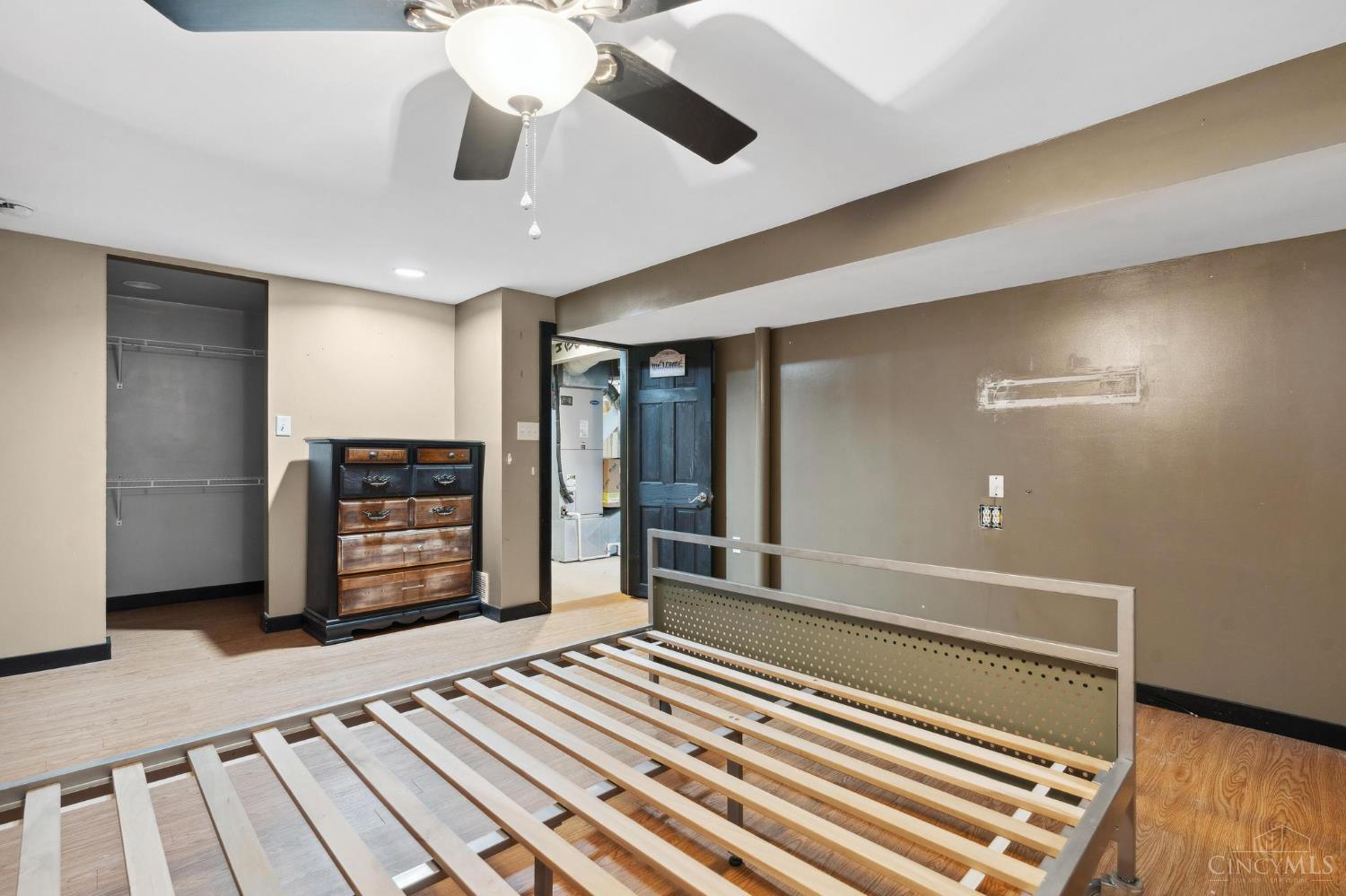 700 West Taylor School Road Hamilton, OH 45013 - Photo 26 of 32 Gallery Image 26