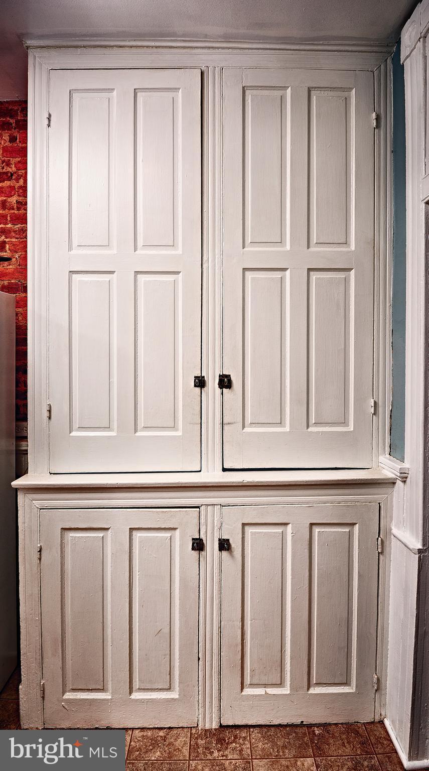 3501 Roland Avenue Baltimore, MD 21211 - Photo 12 of 29 cupboards