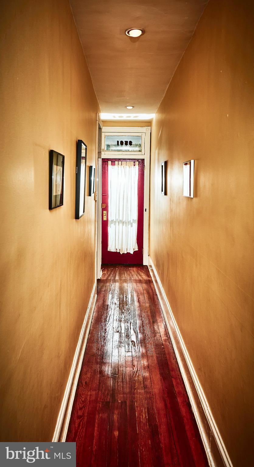 3501 Roland Avenue Baltimore, MD 21211 - Photo 6 of 29 Interior (General)