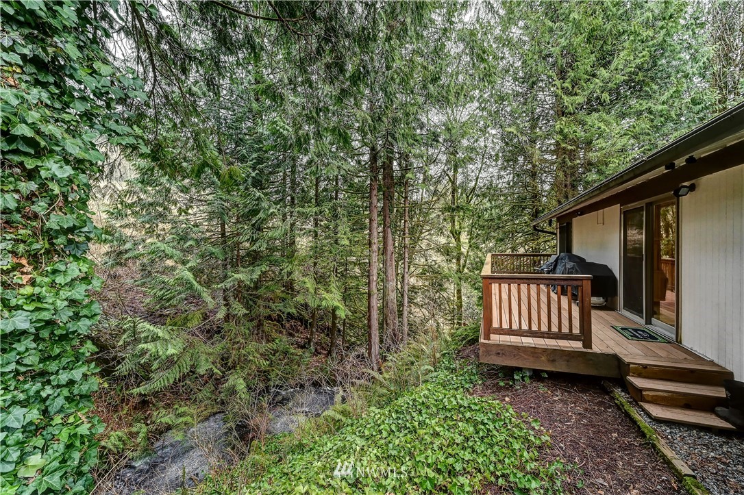 19410 Mountain View Road Northeast Duvall, WA 98019 - Photo 22 of 30 Gallery Image 22