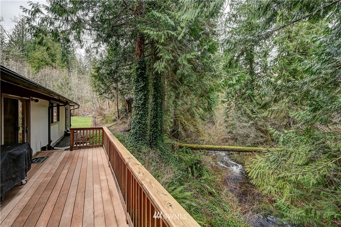 19410 Mountain View Road Northeast Duvall, WA 98019 - Photo 24 of 30 Gallery Image 24