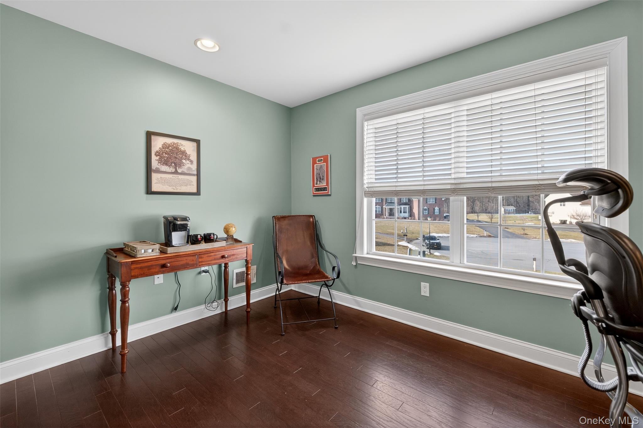 102 Luthien Forrest Road Rock Tavern, NY 12575 - Photo 39 of 45 a workspace with furniture and a window