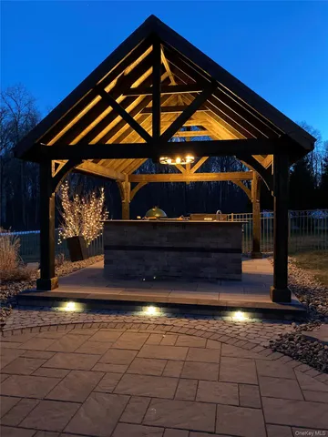 a view of outdoor space