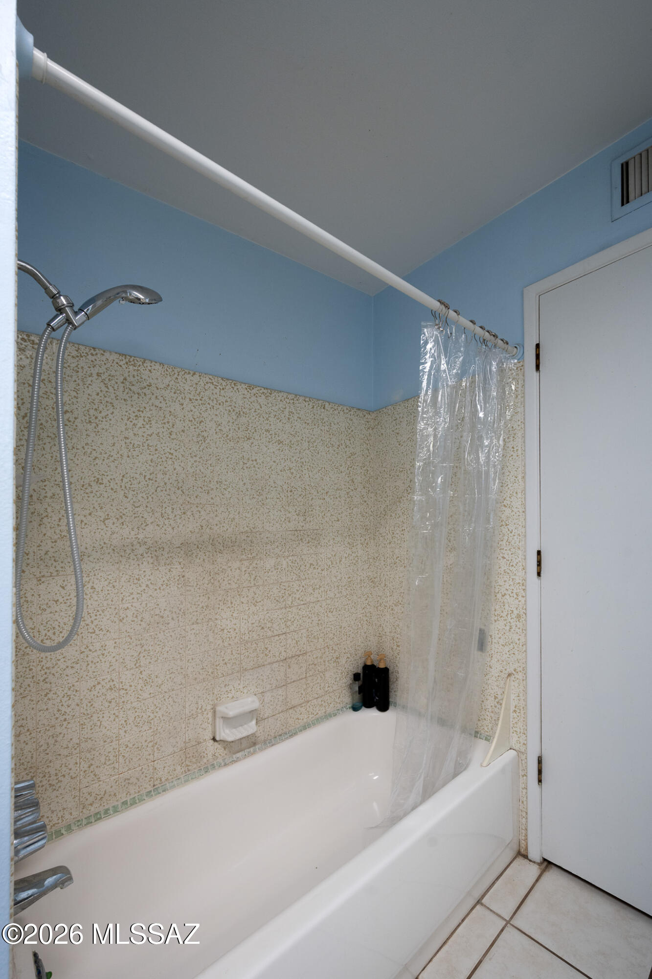 7749 East Pima Street Tucson, AZ 85715 - Photo 11 of 21 Hall Bath DSC_4738