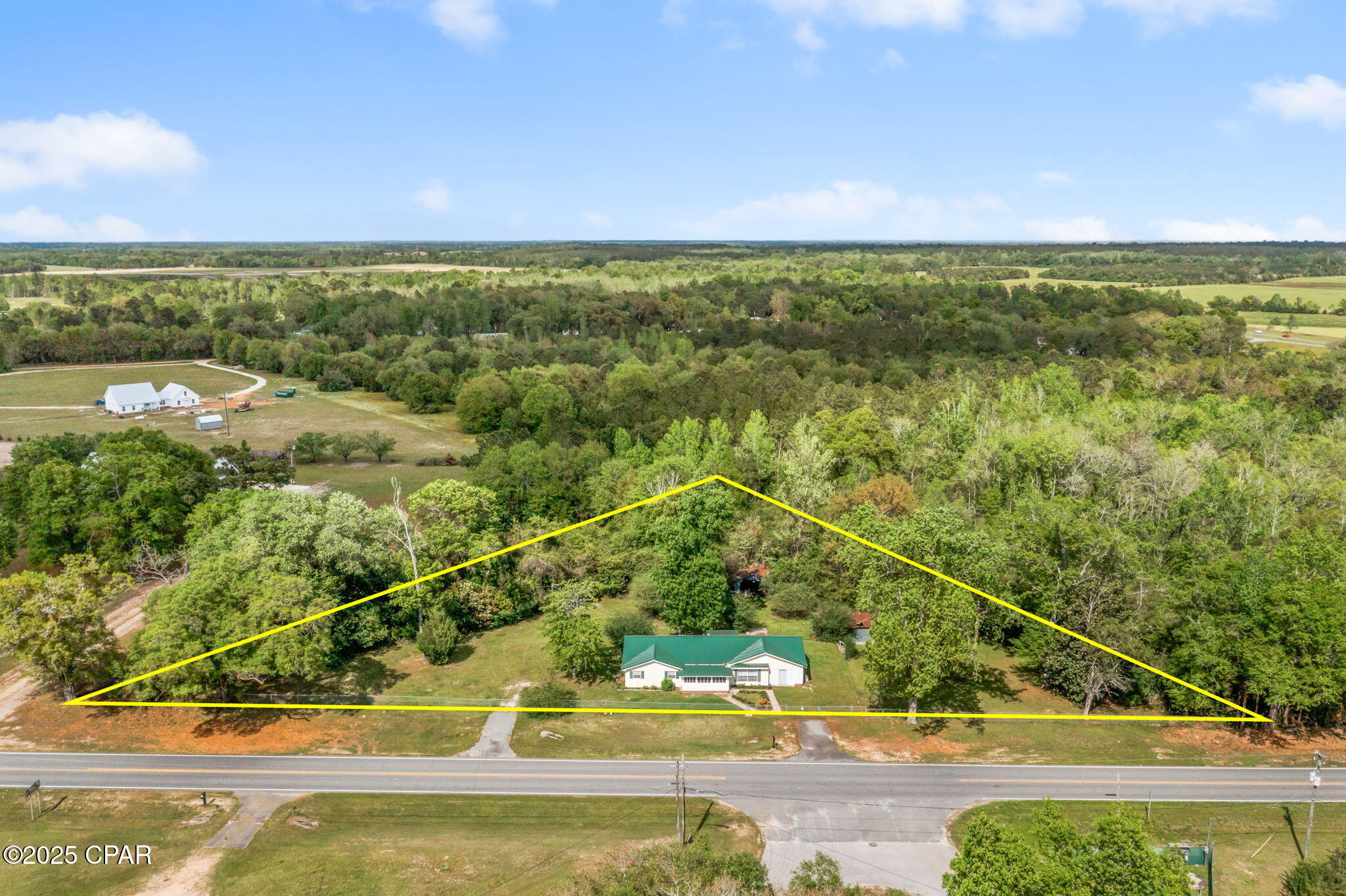 3340 Peanut Road Cottondale, FL 32431 - Photo 2 of 39
