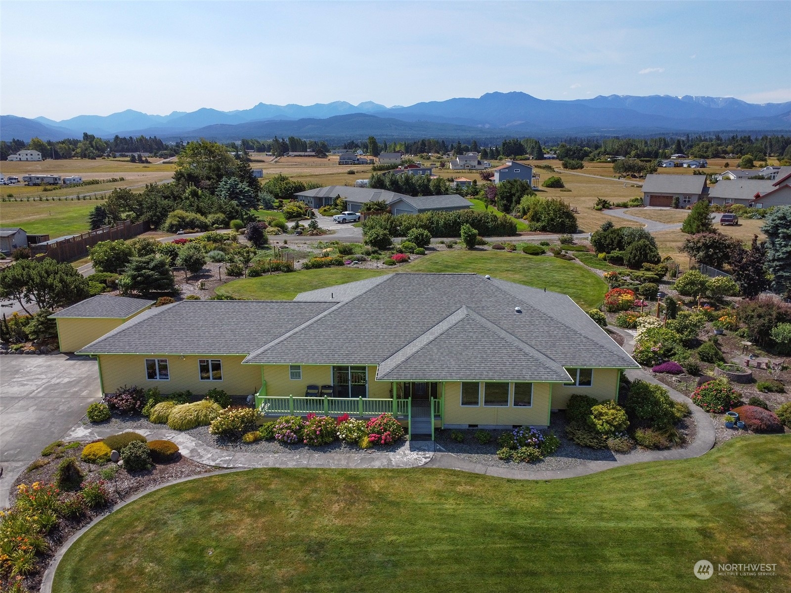 an aerial view of multiple house