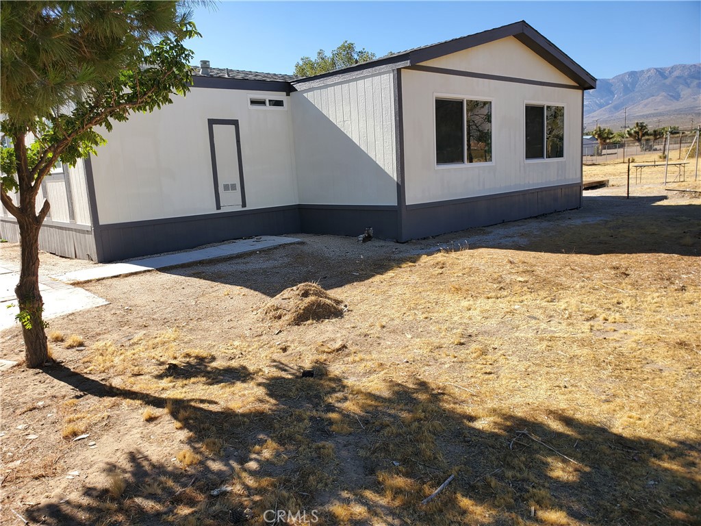 9870 Cody Road Lucerne Valley, CA 92356 - Photo 3 of 37