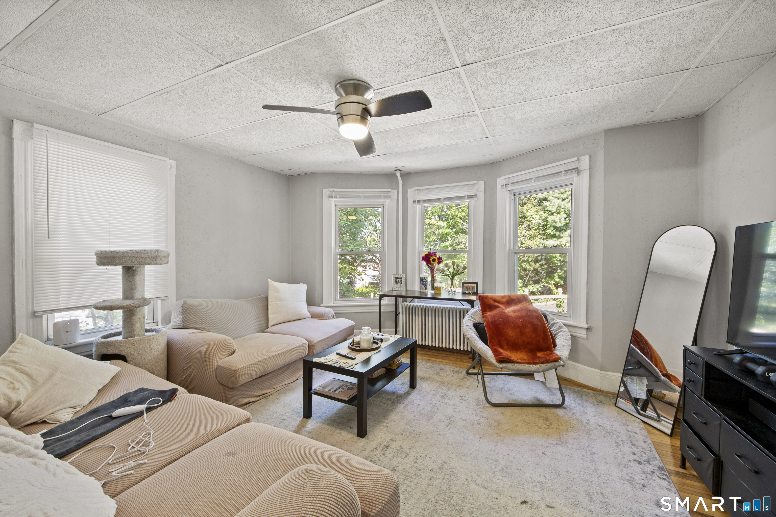 12 Arch Street Manchester, CT 06040 - Photo 10 of 40