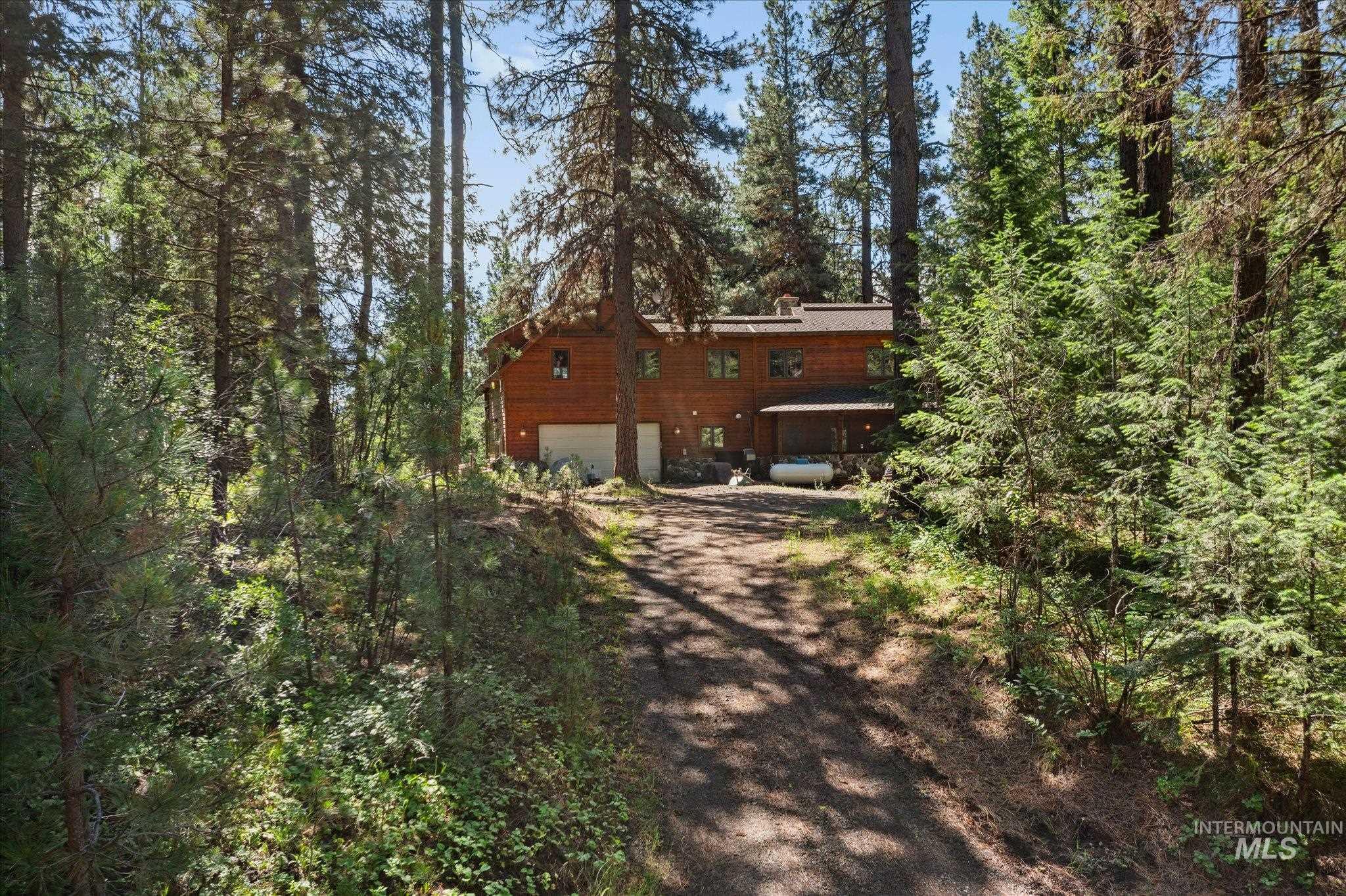 123 Wilderness Ranch Lane Cascade, ID 83611 - Photo 35 of 42