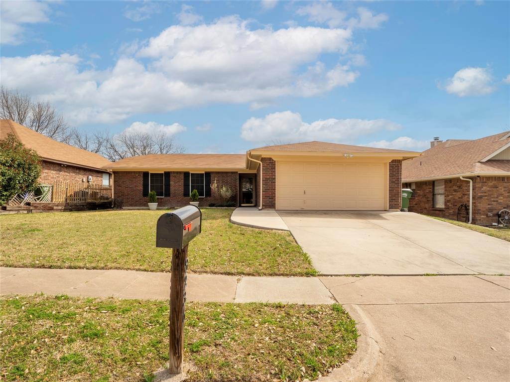 8236 Mark Lane Watauga, TX 76148 - Photo 1 of 23