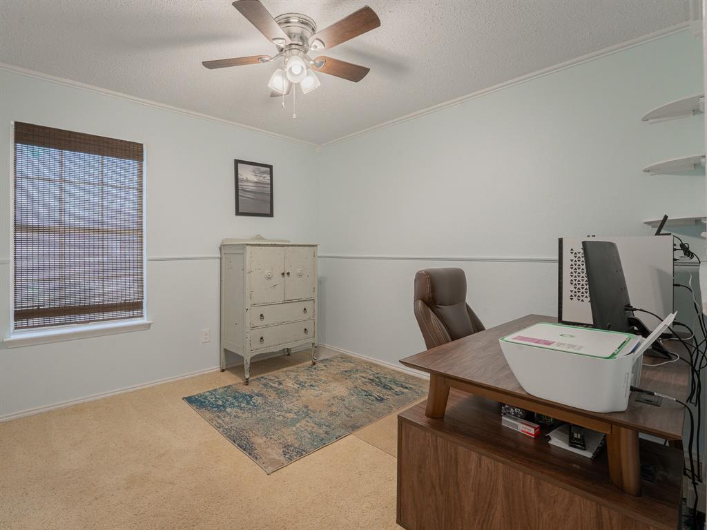 8236 Mark Lane Watauga, TX 76148 - Photo 11 of 23