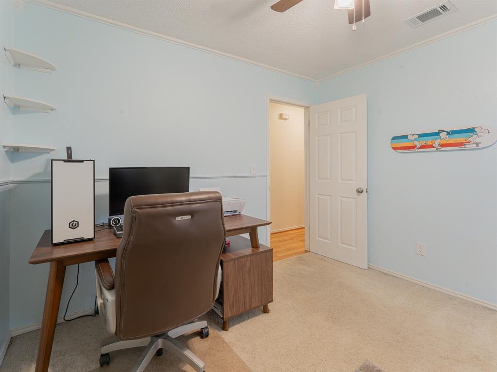 8236 Mark Lane Watauga, TX 76148 - Photo 12 of 23