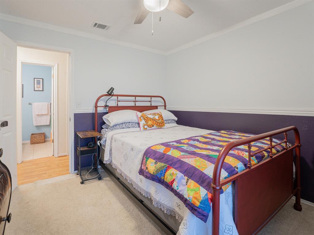 8236 Mark Lane Watauga, TX 76148 - Photo 10 of 23