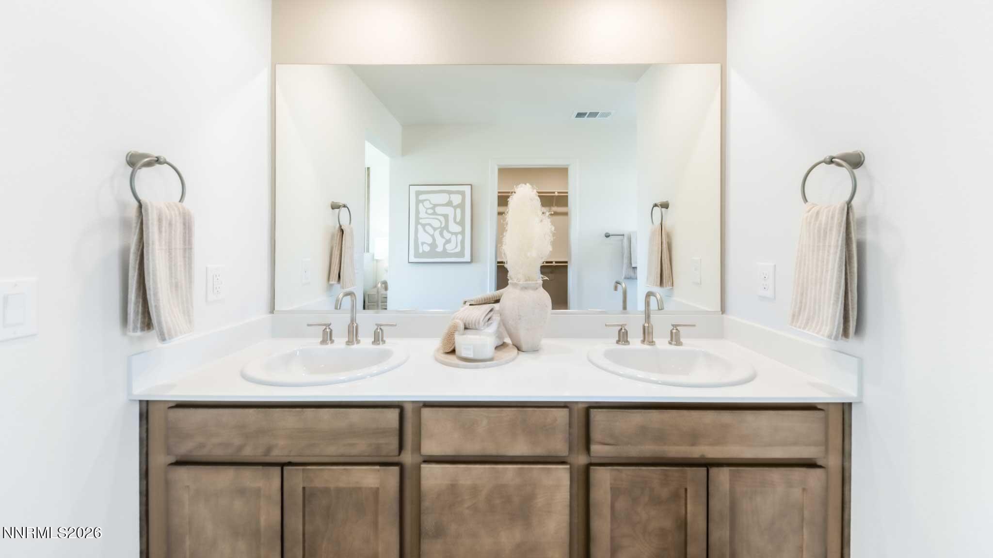 3015 Winze Way Reno, NV 89512 - Photo 23 of 39 Primary Bathroom