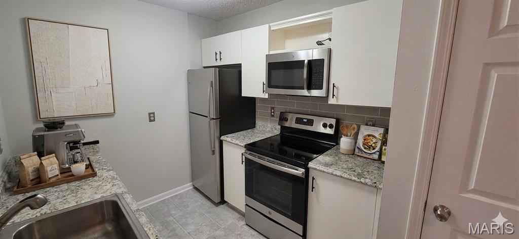8804 Eager Road St. Louis, MO 63144 - Photo 5 of 11 Gallery Image 5