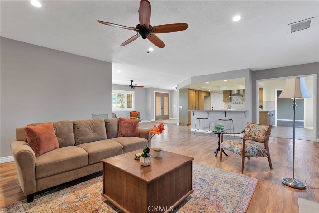 16450 Arcata Lane Apple Valley, CA 92307 - Photo 7 of 38