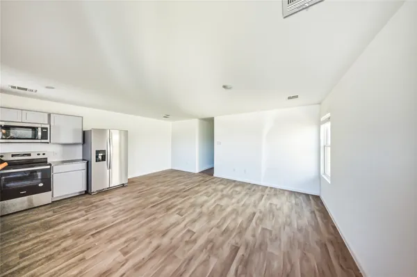 $1,450 | 16802 North Marie Vlg Drive, Conroe, TX 77306