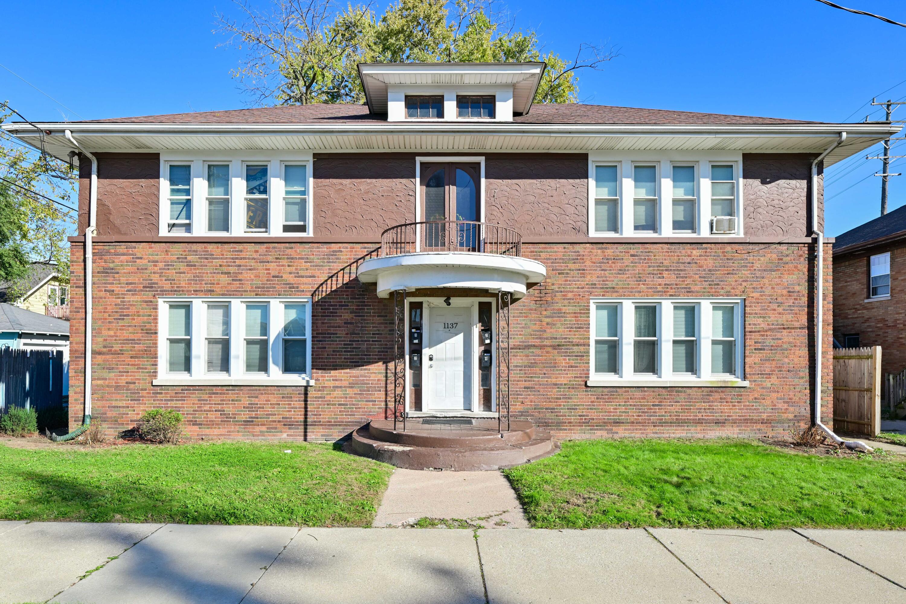 1137 Valley Drive Racine, WI 53403 - Photo 1 of 1 DSC_ (2)