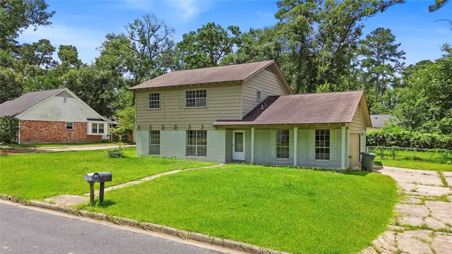 $249,000 | 204 Pine Valley, Huntsville, TX 77320