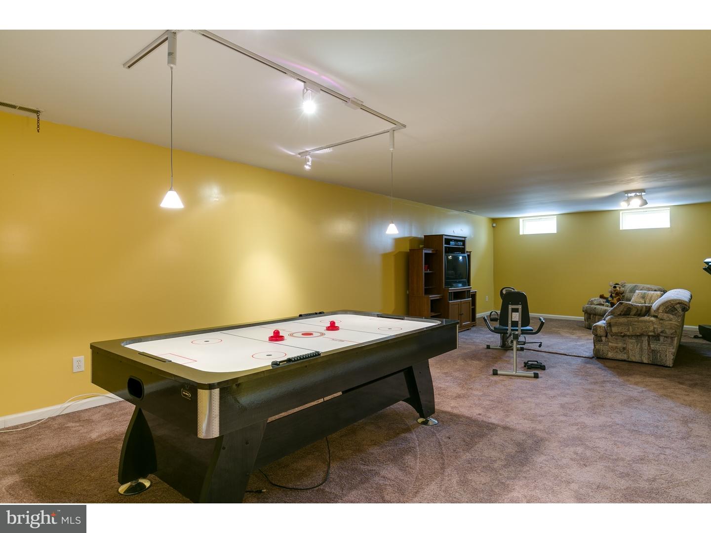 621 Raspberry Lane Williamstown, NJ 08094 - Photo 20 of 25 Basement - Finished