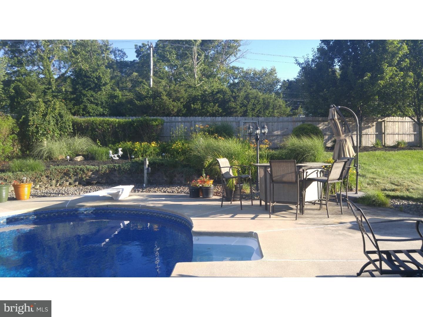 621 Raspberry Lane Williamstown, NJ 08094 - Photo 23 of 25 Pool