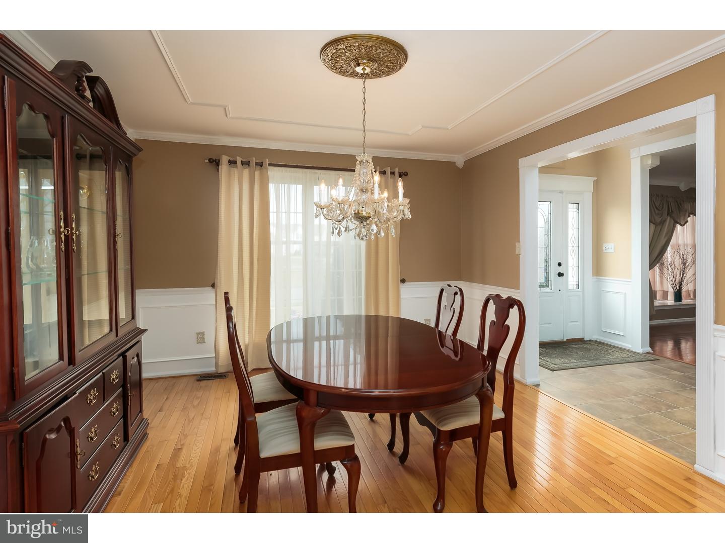 621 Raspberry Lane Williamstown, NJ 08094 - Photo 4 of 25 Dining Room
