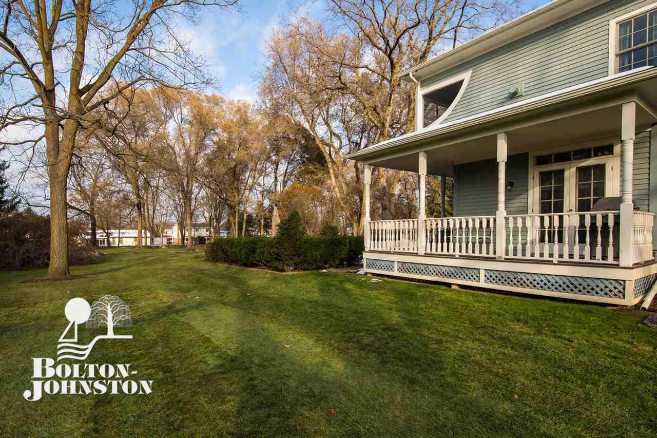 11381 31 Mile Road Washington, MI 48095 - Photo 62 of 91 Back Porch