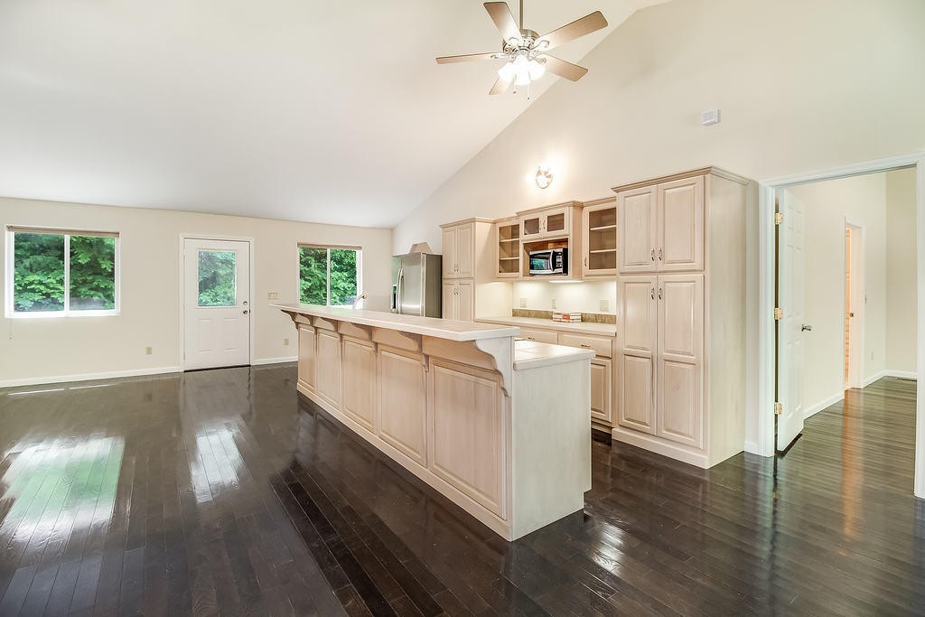 190 Spring Pl Boulevard Athens, TN 37303 - Photo 4 of 22 Gallery Image 4