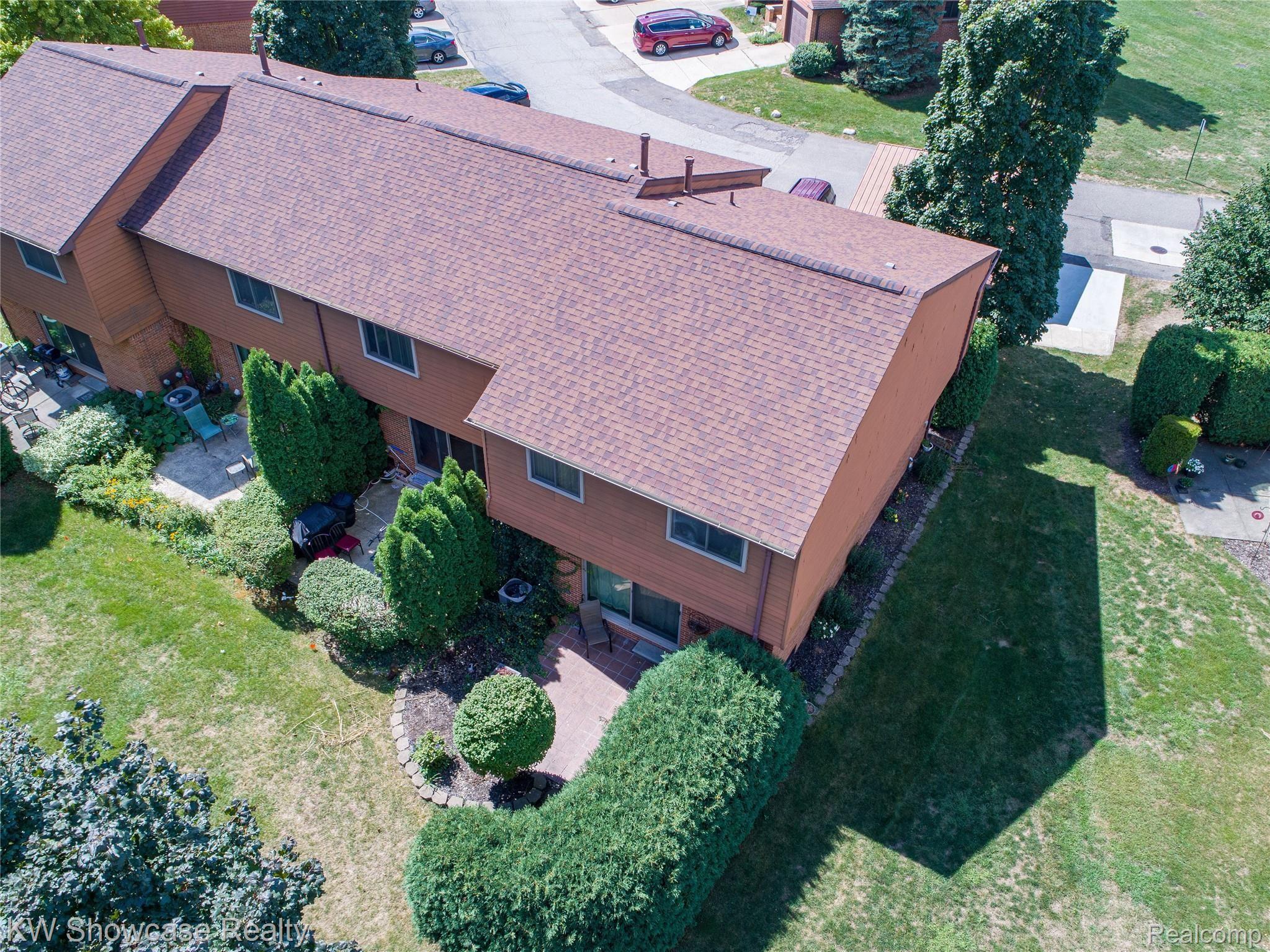 3656 Old Creek Road, Unit 134 Troy, MI 48084 - Photo 34 of 39 Higher view