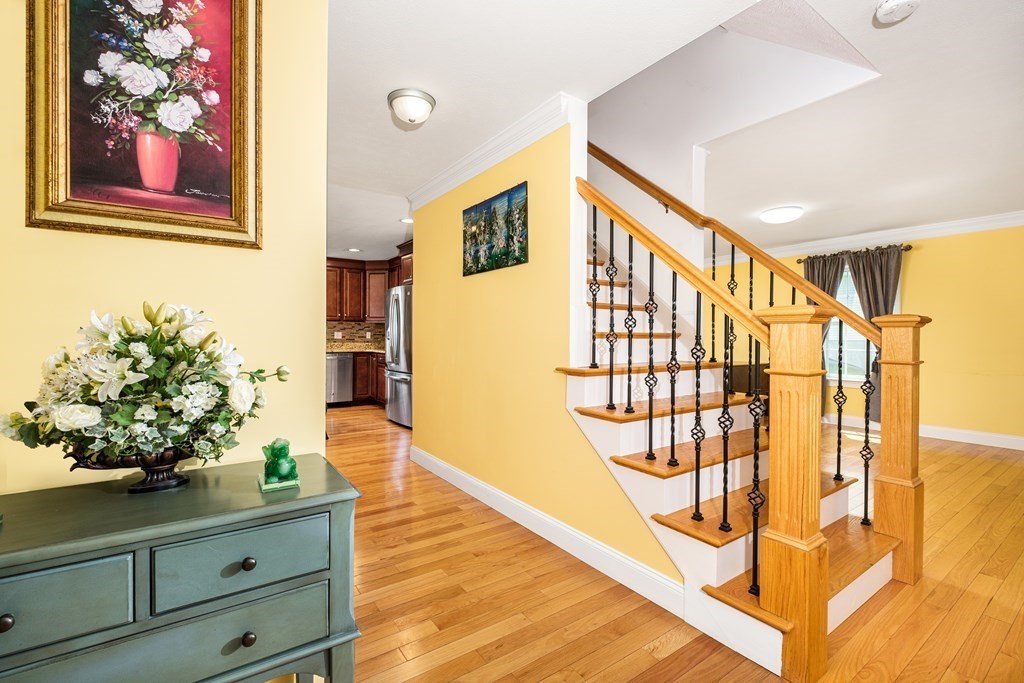 29 Saddle Road Dracut, MA 01826 - Photo 8 of 26 Gallery Image 8