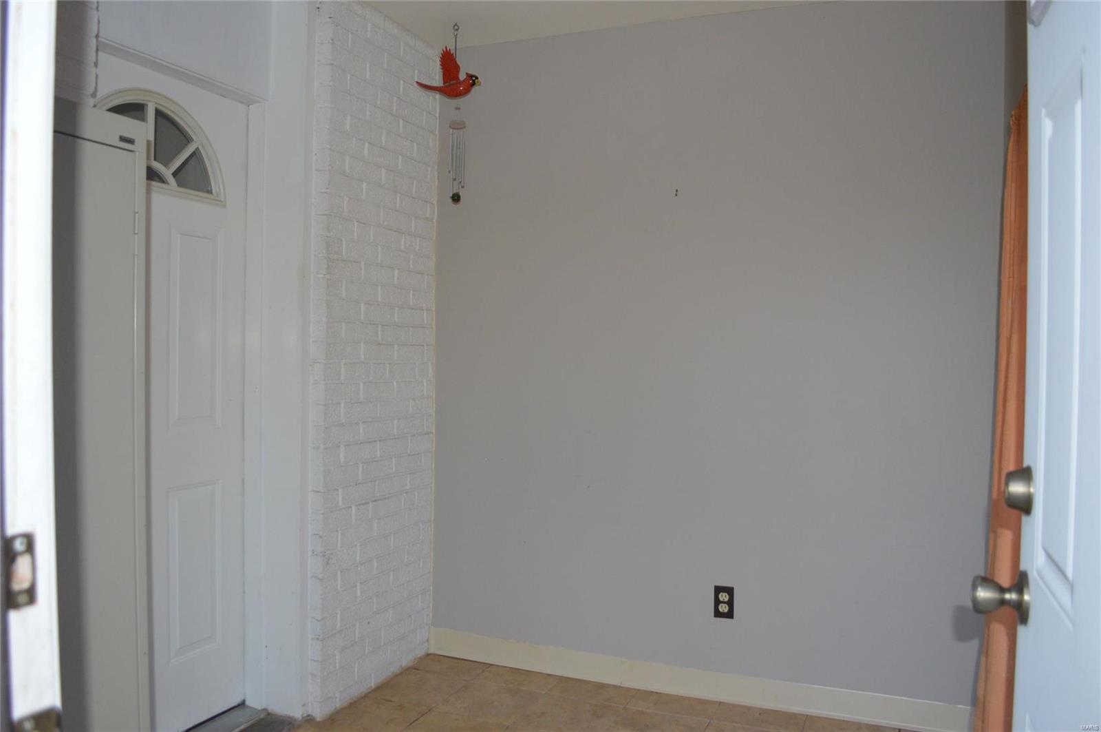 4721 Ringer Road St. Louis, MO 63129 - Photo 18 of 25 Gallery Image 18