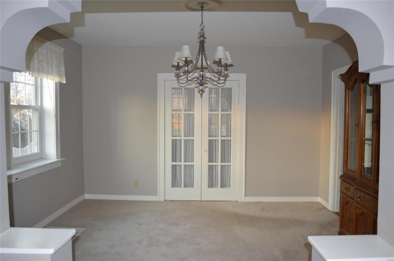 4721 Ringer Road St. Louis, MO 63129 - Photo 6 of 25 Gallery Image 6