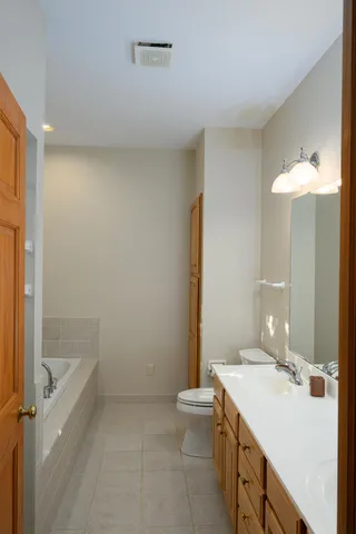 $470,000 | 2315 Stoney Lane, Grafton, WI 53024