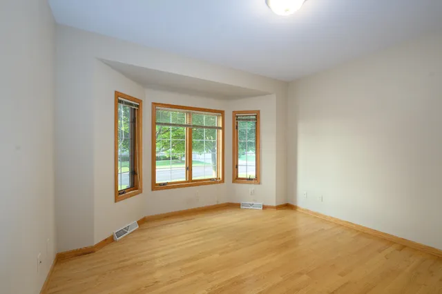 $470,000 | 2315 Stoney Lane, Grafton, WI 53024