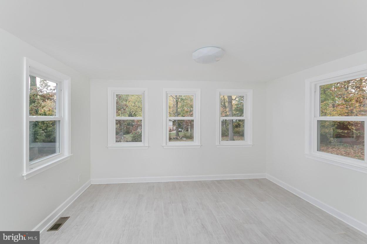 18 Sheraton Road Randallstown, MD 21133 - Photo 12 of 30 Family Room