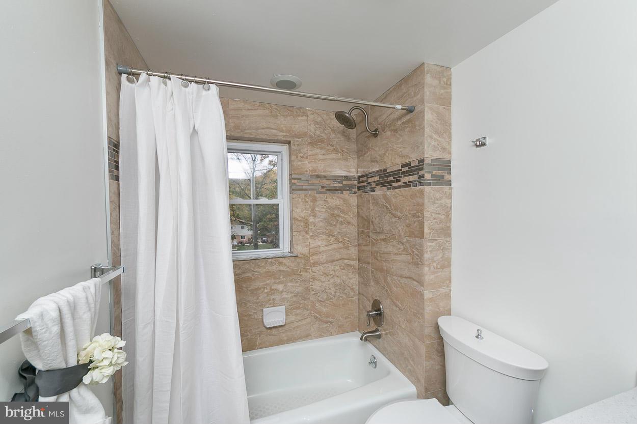 18 Sheraton Road Randallstown, MD 21133 - Photo 27 of 30 Bath