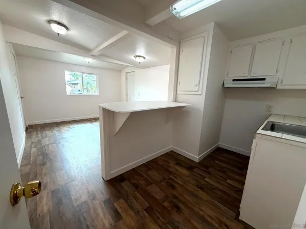 $924,999 | 469 Lado De Loma Drive, Vista, CA 92083