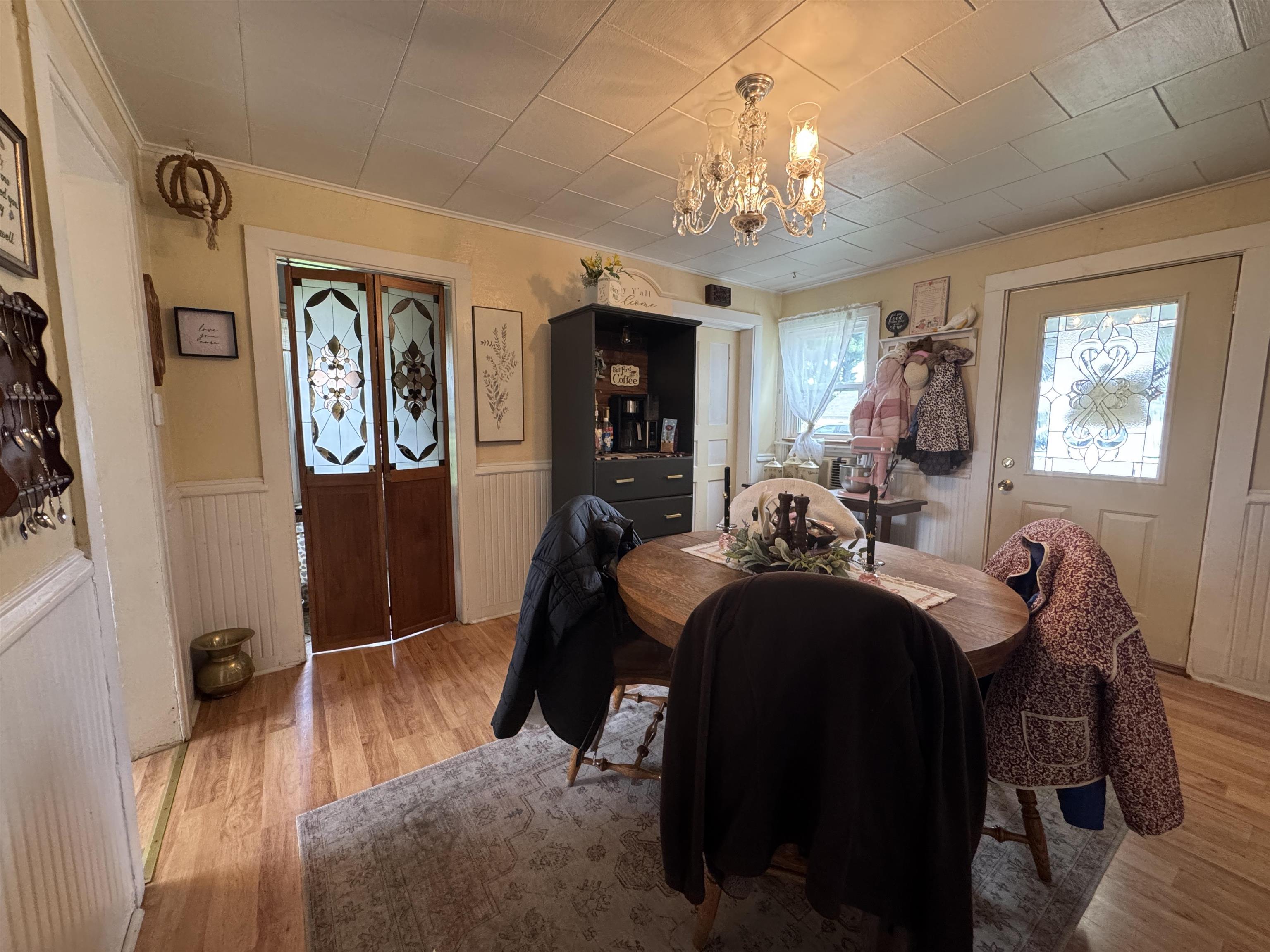 N7850 Douglas Street Ripon, WI 54971 - Photo 5 of 17 Gallery Image 5
