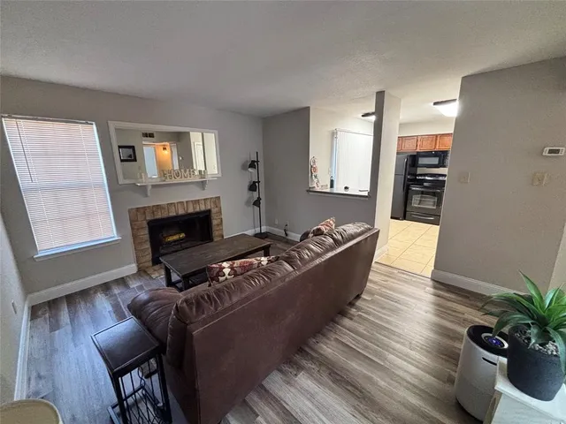 $1,375 | 4748 Old Bent Tree Lane, Unit 301, Dallas, TX 75287